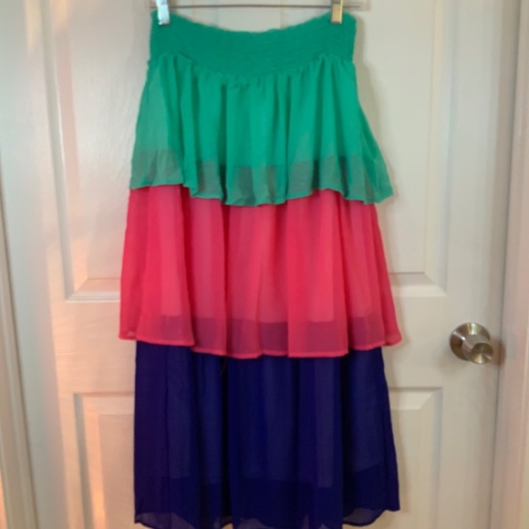 COLORFUL RUFFLE SKIRT SIZE L NWT - Picture 2 of 8